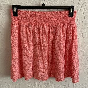 Old Navy size medium peach with flowers skirt